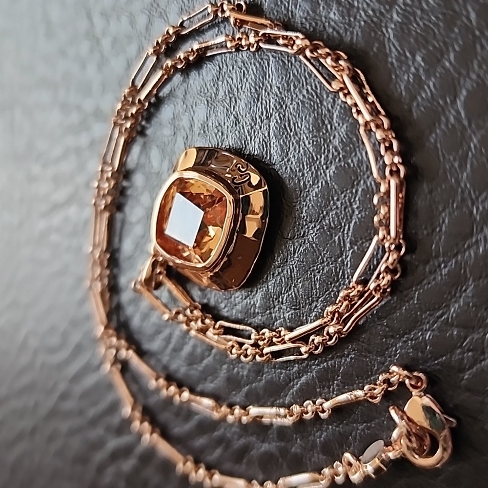 Gc necklace